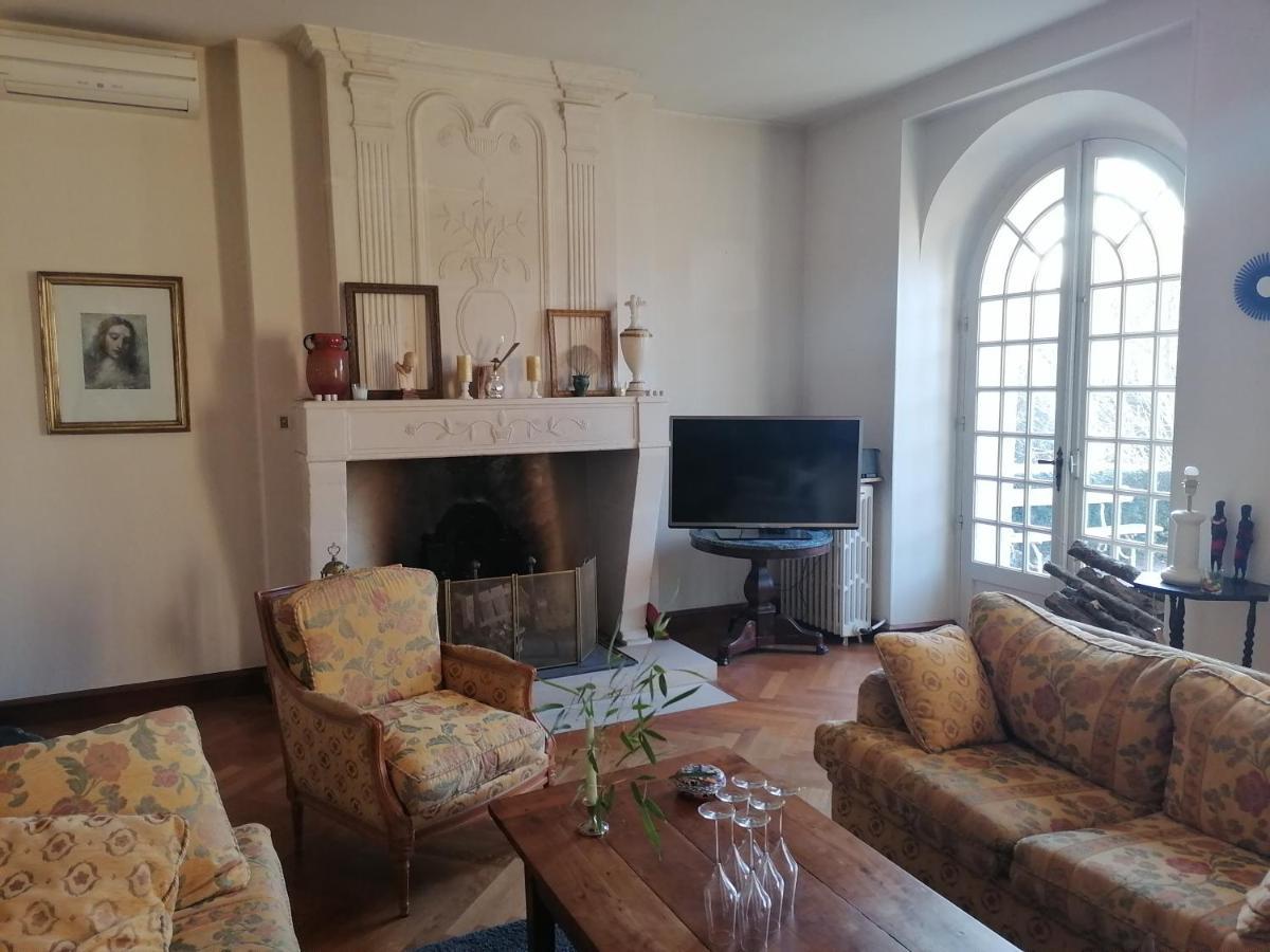 Chambre D Hote De La Paix La Rochefoucauld Buitenkant foto