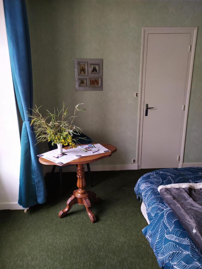 Chambre D Hote De La Paix La Rochefoucauld Buitenkant foto